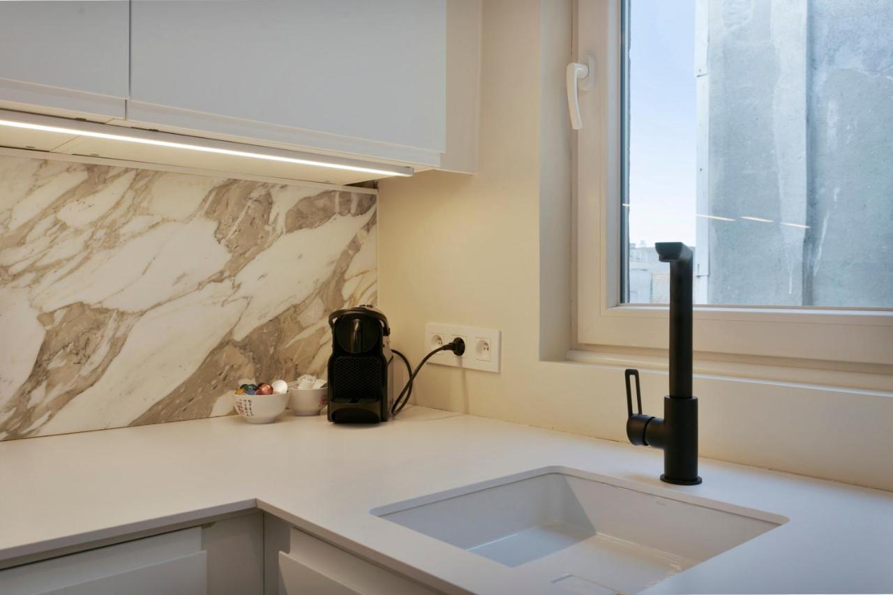 City Center Apartment - Only 50M From The Beach! Oostende Buitenkant foto