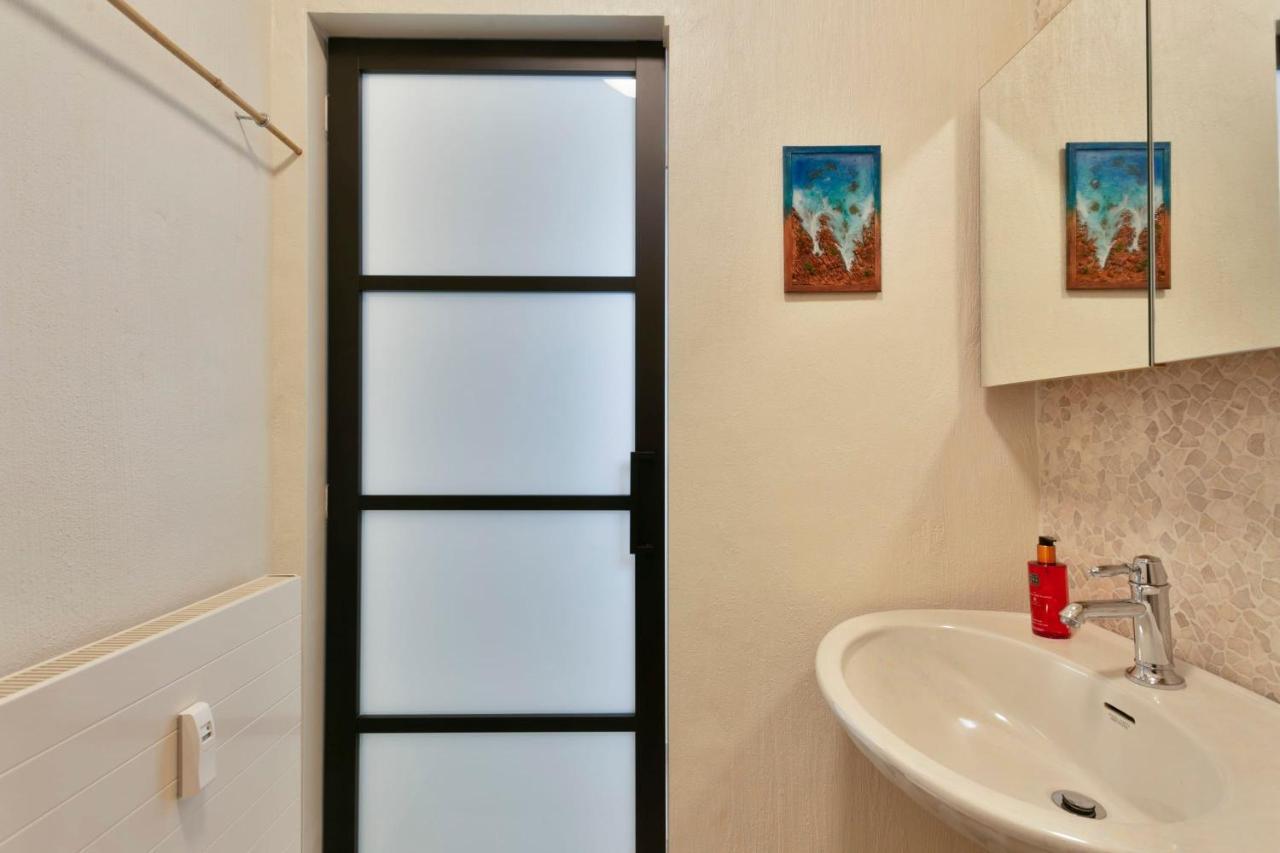 City Center Apartment - Only 50M From The Beach! Oostende Buitenkant foto